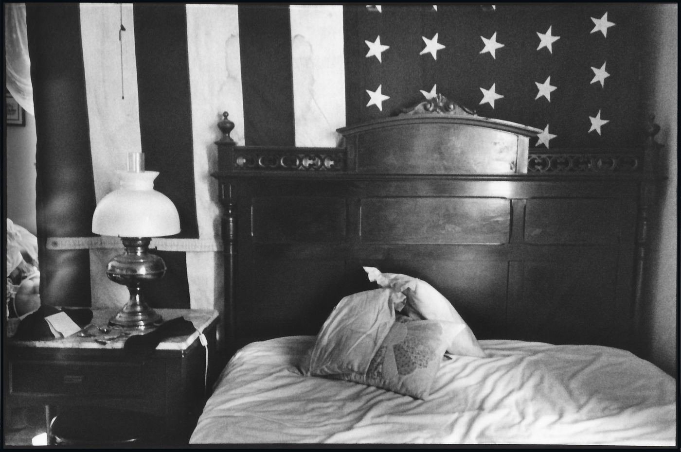 Places / Territories — New York — 1996