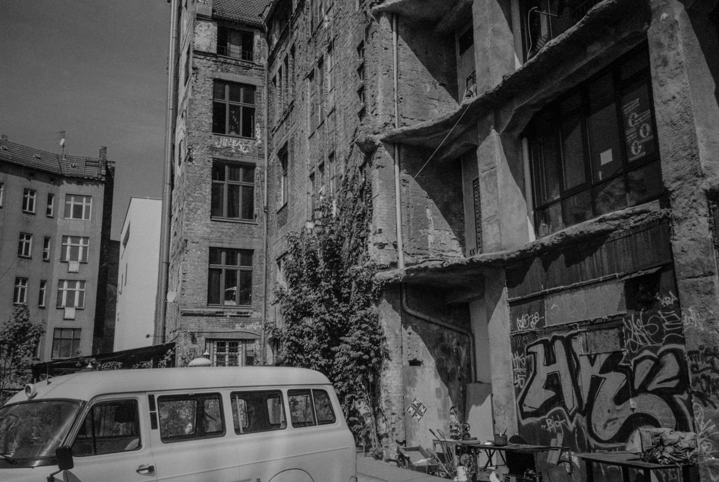 Stories / Reportage — Berlin — 2002